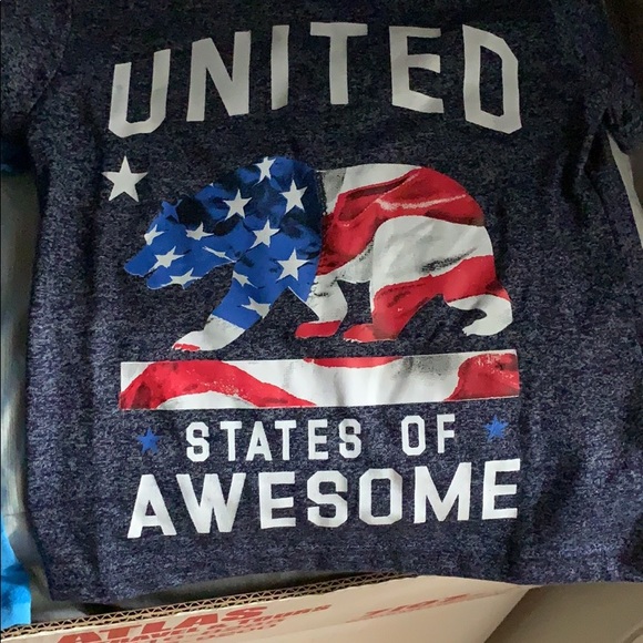 Meet your Posher, Apple - Picture 1 of 1